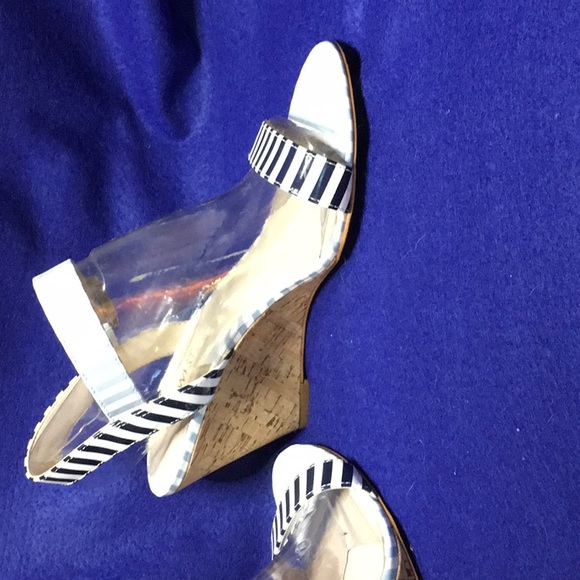 Nine West sandal size 7 - Picture 2 of 3